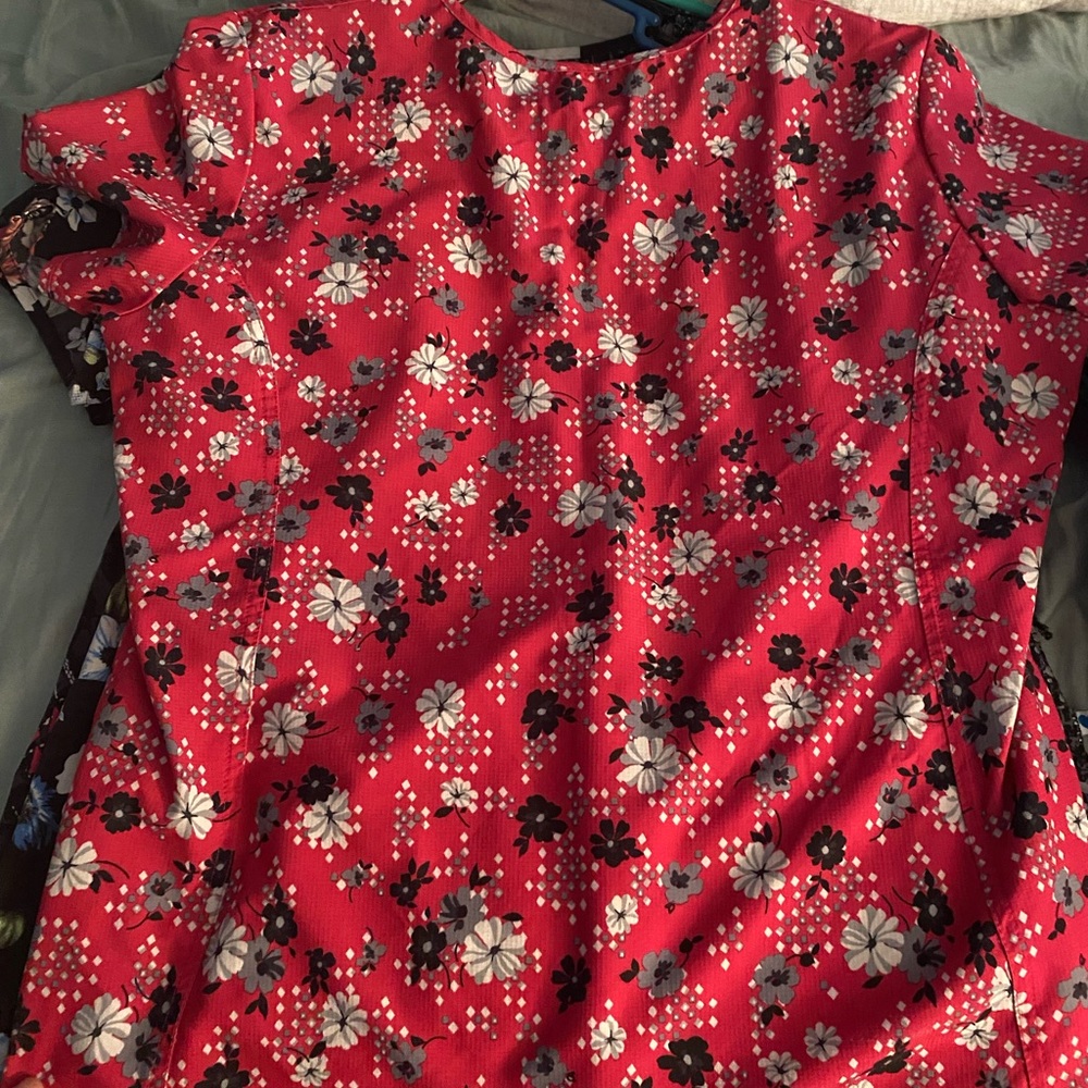 Large scrub top